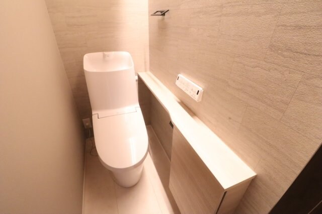 ロータスシャトーの物件内観写真