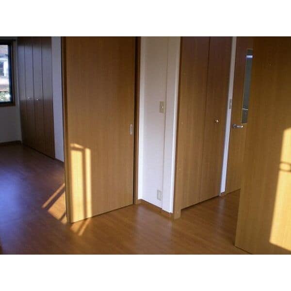 サンビレッジ花垣A棟の物件内観写真