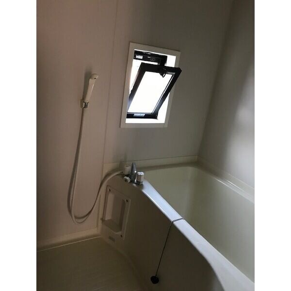 サンビレッジ花垣A棟の物件内観写真