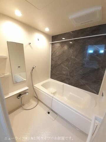 シャン・ド・フルールⅧの物件内観写真