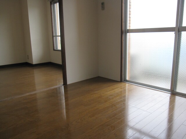 メゾン城山の物件内観写真