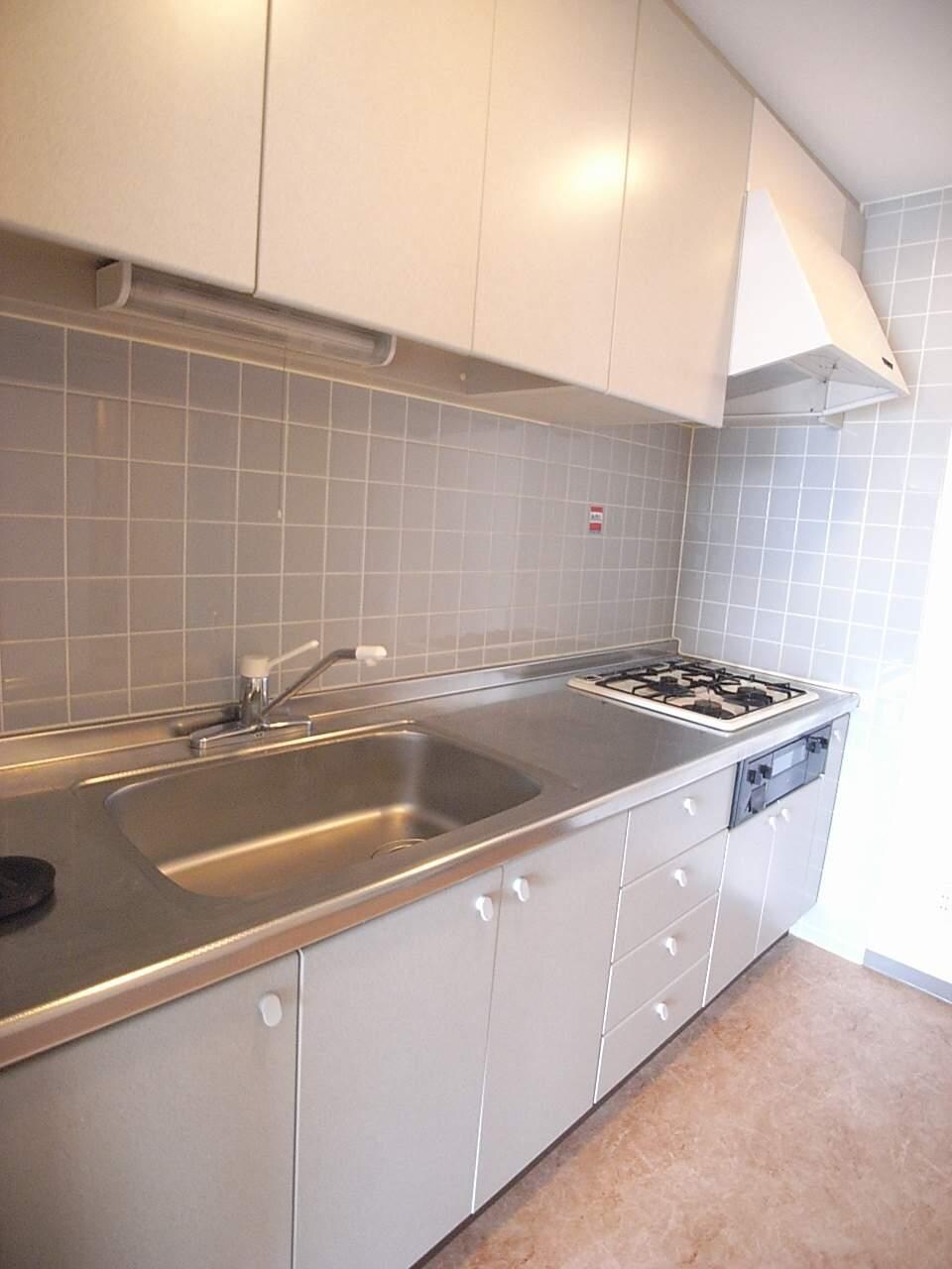 グランドハイツ城山の物件内観写真