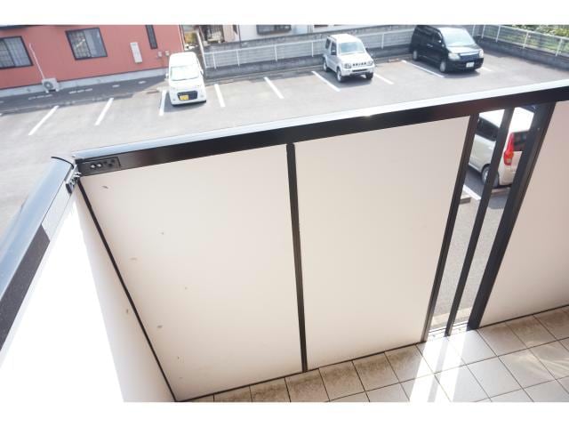 エレガンスヴィラ城南Bの物件内観写真