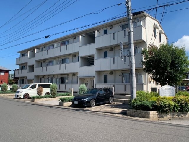 グラスミアの物件外観写真