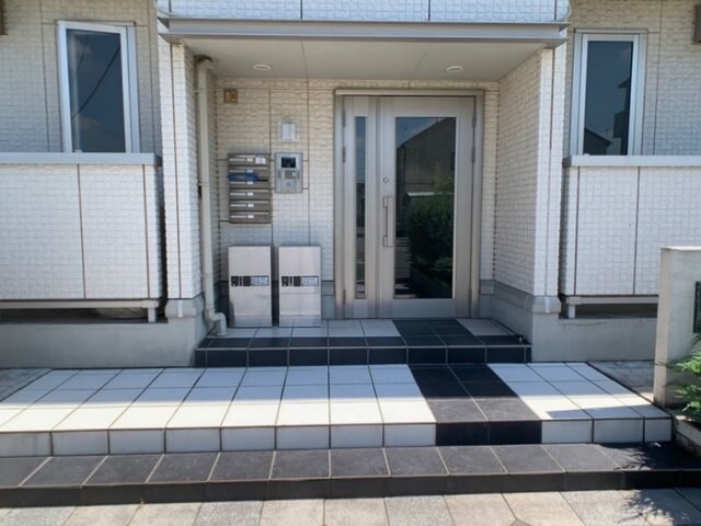 グラスミアの物件外観写真