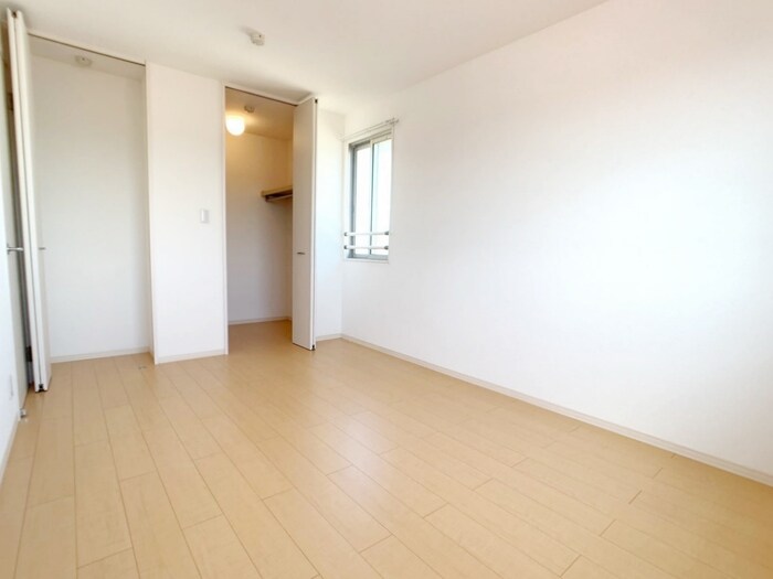 グラスミアの物件内観写真