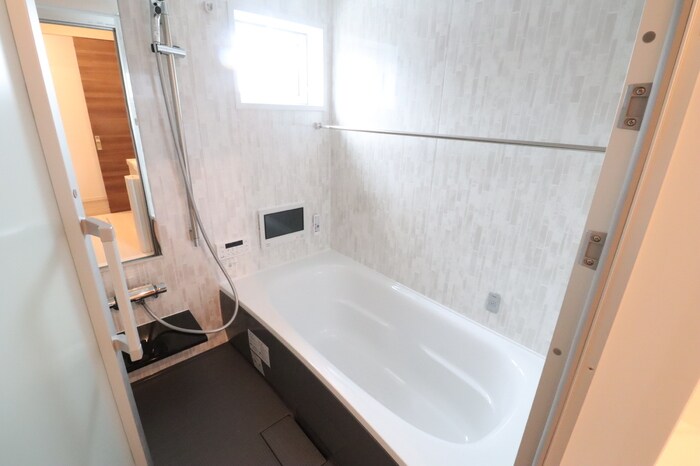 グラングラサの物件内観写真