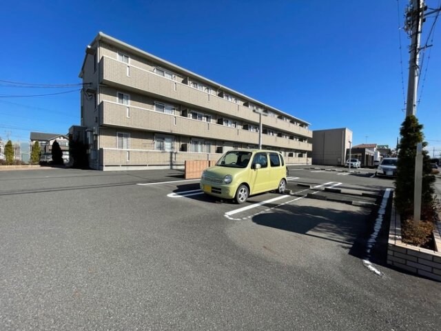 フリーデンの物件外観写真