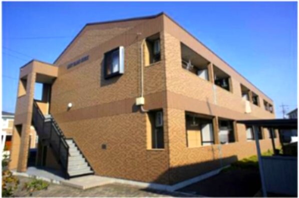 モンブランコートの物件外観写真