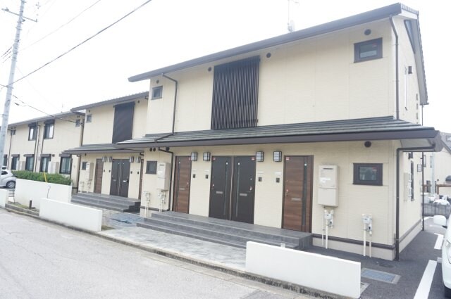 ＹＡＨＡＴＡ ＨＯＵＳＥ ＫＩＫＵの物件外観写真