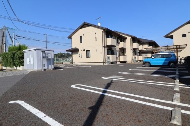 ＹＡＨＡＴＡ ＨＯＵＳＥ ＫＩＫＵの物件外観写真