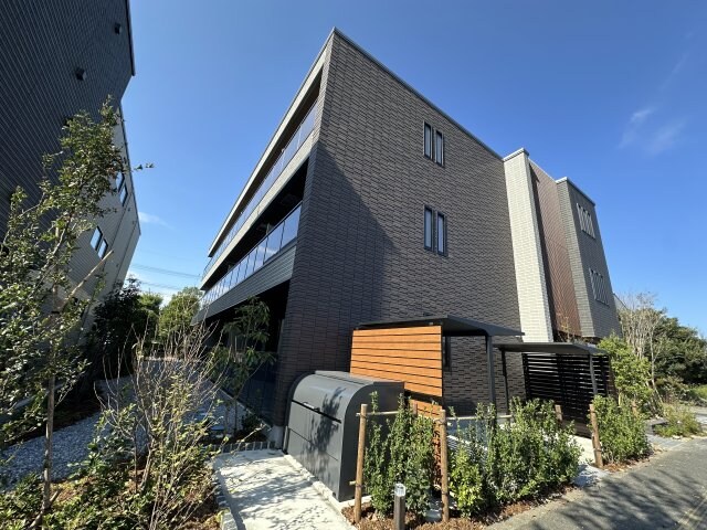 ザ　グランド　自治医大の物件外観写真