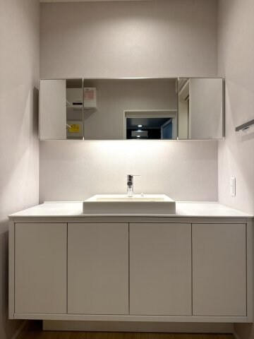 ザ　グランド　自治医大の物件内観写真