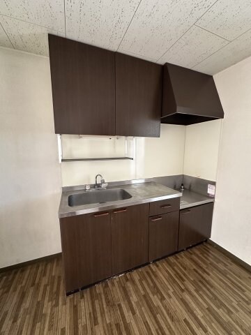 ビバリーヒルズＢの物件内観写真