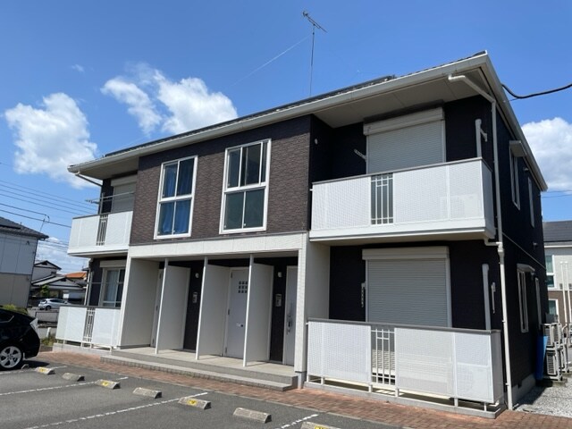 メゾン・クイーンの物件外観写真