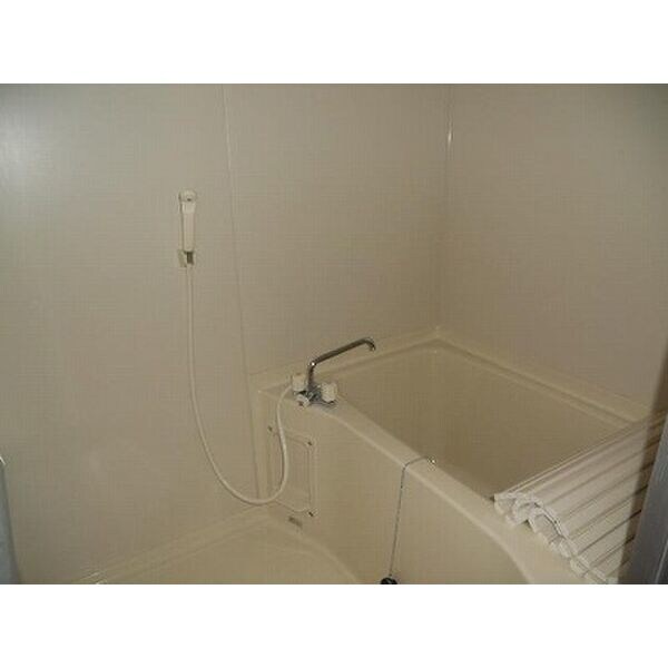 サンフローレハイツの物件内観写真