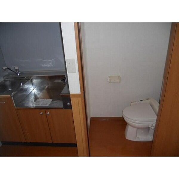 サンフローレハイツの物件内観写真