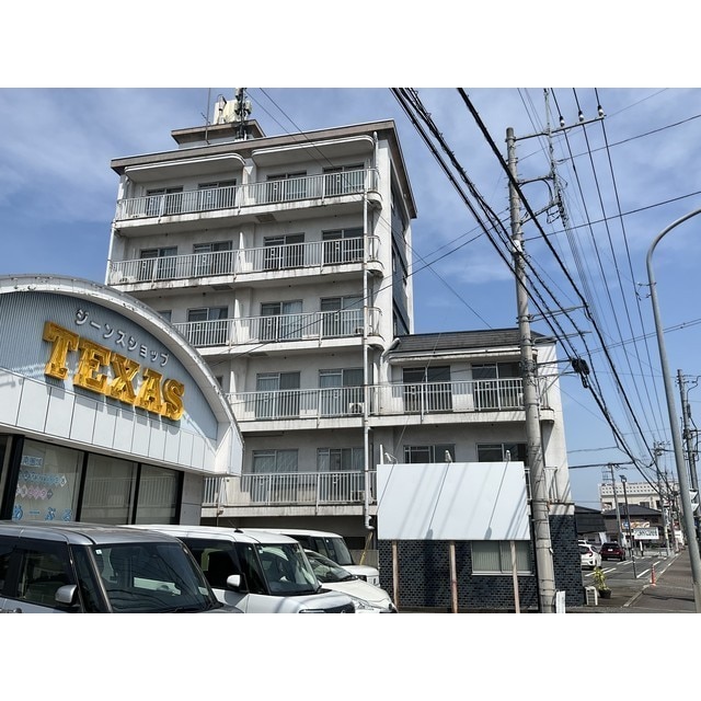 アルバスクエアの物件外観写真