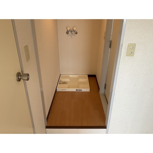 アルバスクエアの物件内観写真