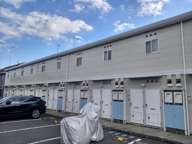 レオパレスＳＵＮＲＩＳＥの物件外観写真