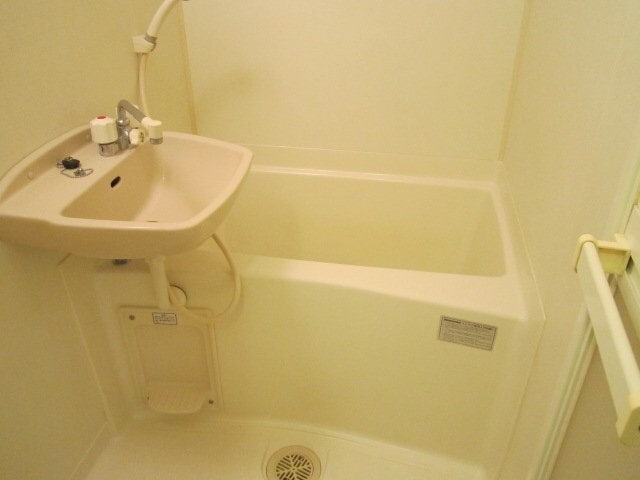 レオパレスＳＵＮＲＩＳＥの物件内観写真