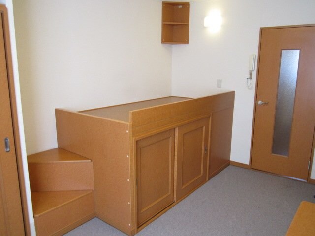 レオパレスＳＵＮＲＩＳＥの物件内観写真