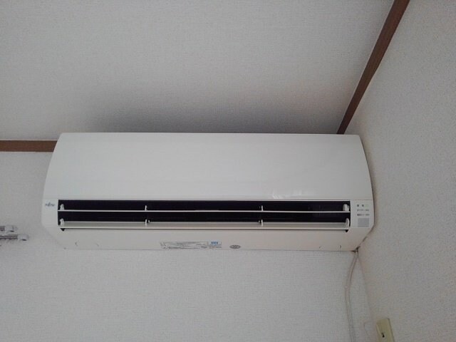 ニラ・エミネンス　Ａの物件内観写真