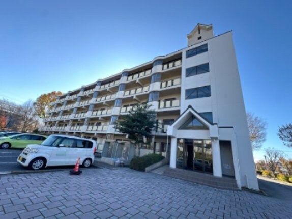 ルミエール薬師寺の物件外観写真