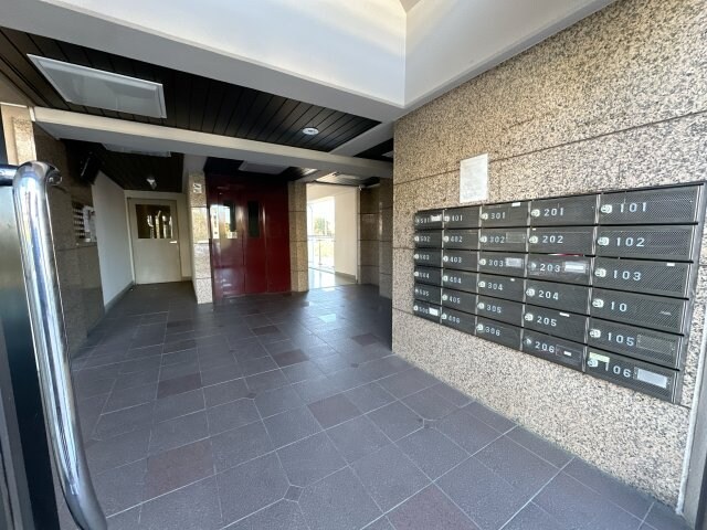 ルミエール薬師寺の物件外観写真