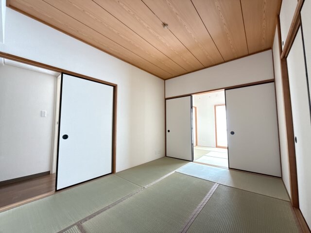 ルミエール薬師寺の物件内観写真