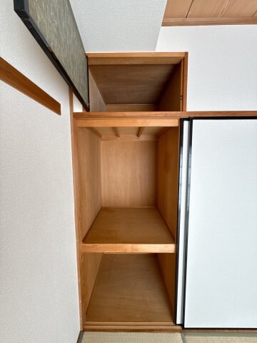 ルミエール薬師寺の物件内観写真