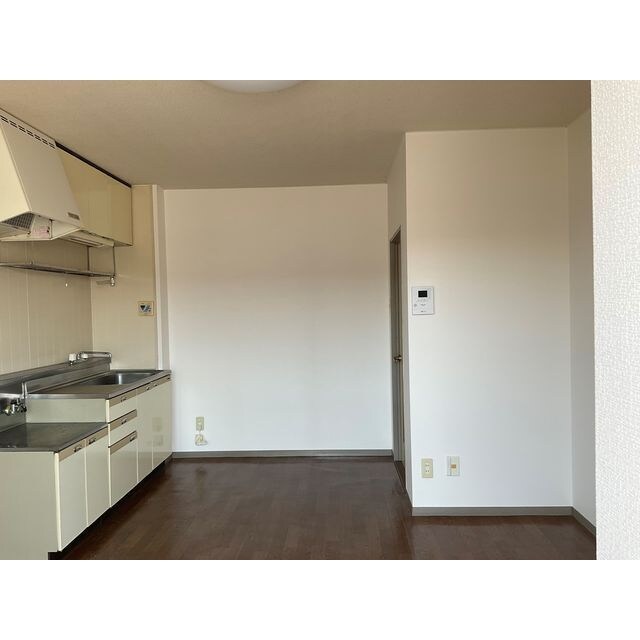 ガーデンムツミBの物件内観写真