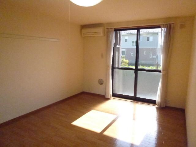 スプリームハピネスの物件内観写真