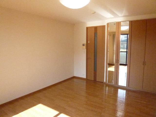 スプリームハピネスの物件内観写真