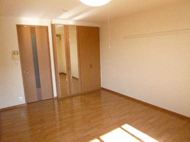 スプリームハピネスの物件内観写真