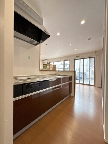 SUNSET MALL Dの物件内観写真