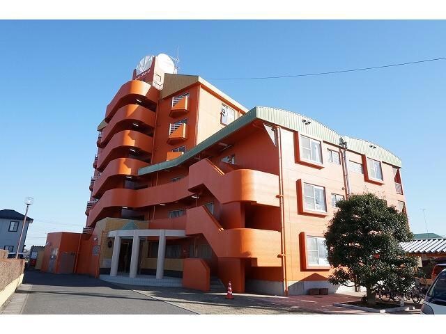 カーサアリーナの物件外観写真