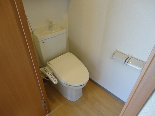 ヴィーブル　ハイツＡの物件内観写真