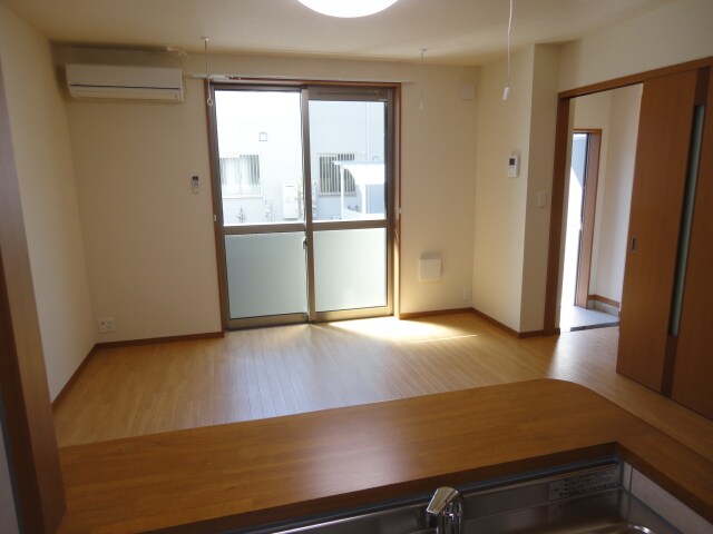 ヴィーブル　ハイツＡの物件内観写真