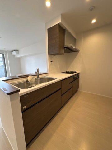 自治医大駅 徒歩3分 2階の物件内観写真