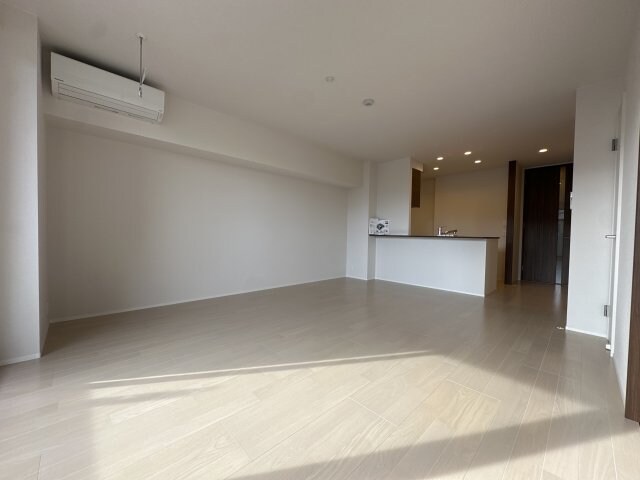 自治医大駅 徒歩3分 2階の物件内観写真