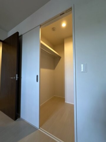 自治医大駅 徒歩3分 2階の物件内観写真