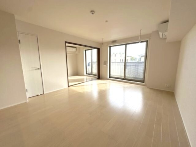 自治医大駅 徒歩3分 2階の物件内観写真