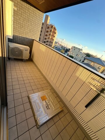自治医大駅 徒歩3分 3階の物件内観写真
