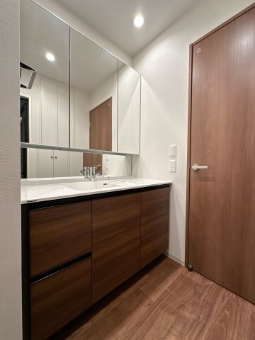 自治医大駅 徒歩3分 3階の物件内観写真