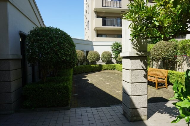 ミラパセオ自治医大壱番館の物件外観写真