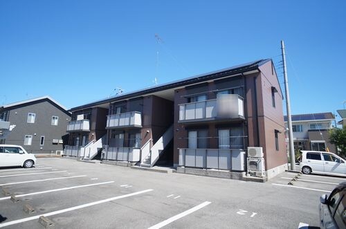 クレストコートⅡの物件外観写真