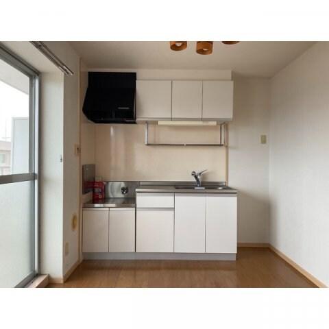 ガーデンムツミAの物件内観写真