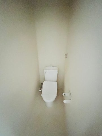 ラヴィーヌ中丸の物件内観写真