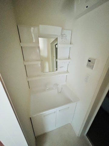 ラヴィーヌ中丸の物件内観写真